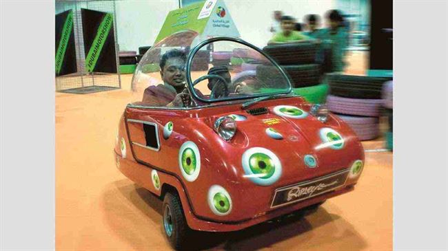 أفسحوا الطريق.. الكشف عن أصغر سيارة في العالم بسرعتها القصوى في معرض دبي