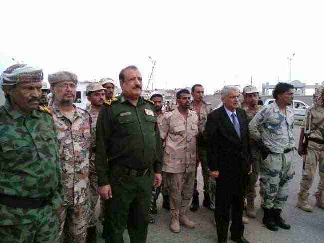 وزير الداخلية: حلول قريبة لكافة مشاكل العسكريين الحكوميين في عدن