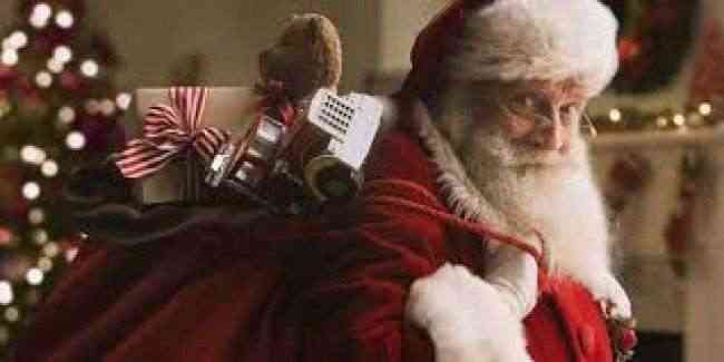 الجيش الأمريكي: بابا نويل يواصل تقديم هداياه رغم العاصفة الثلجية