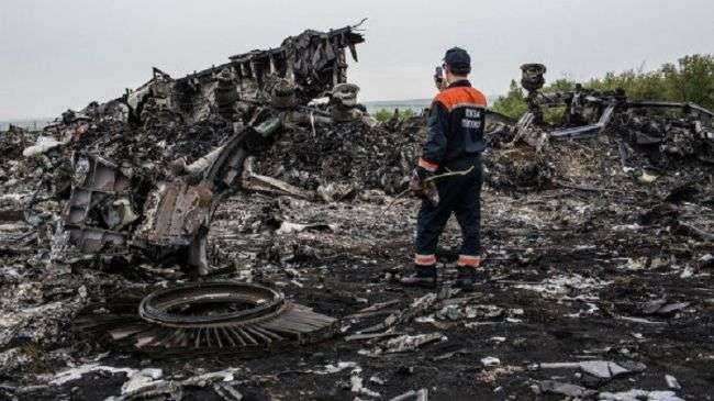 أمستردام تصادر مواد صحفية متعلقة بتحطم طائرة الركاب الماليزية