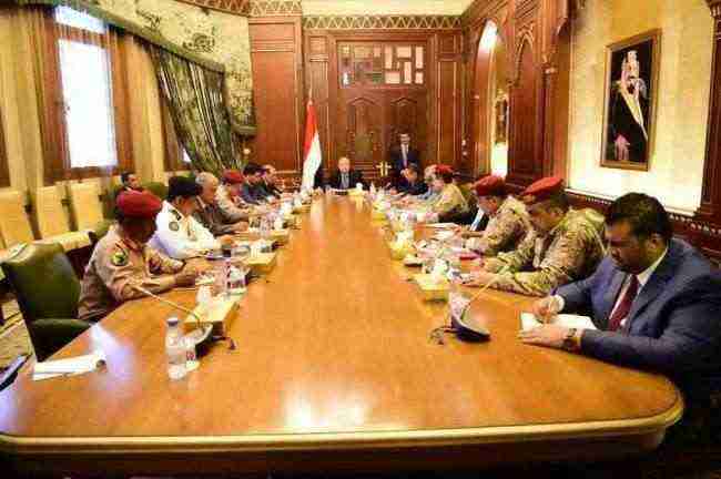 الرئيس هادي يترأس إجتماعاً لمجلس الدفاع الوطني