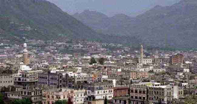 أنفجارات عنيفة تهز العاصمة صنعاء ومصدر يكشف السبب