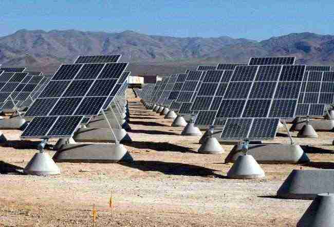 عُمان تفتتح أحد أضخم مشاريع الطاقة الشمسية بالعالم