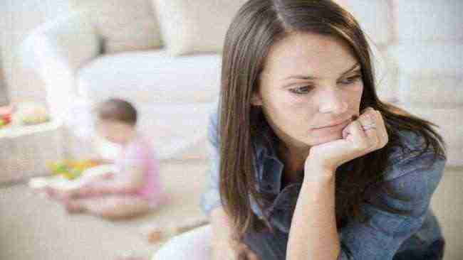 دراسة: اكتئاب ما بعد الولادة قد يستمر لسنوات ويؤثر على سلوك الأطفال