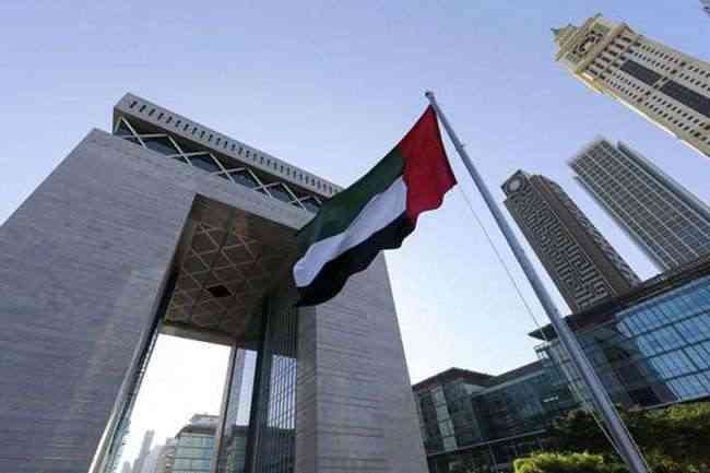 بنوك الإمارات الأولى خليجيا خلال 2017