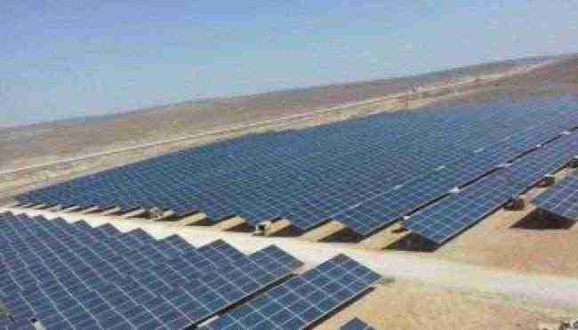 مصر تتجه لبناء مصنع ألواح الطاقة الشمسية بملياري دولار