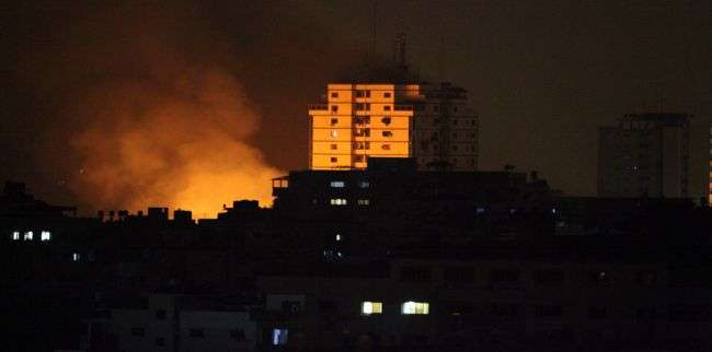 إسرائيل تقصف موقعًا لحماس شمال غزة