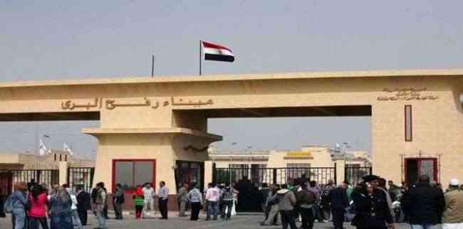 صحيفة أمريكية: مصر ترد على فتح السفارة الأمريكية بالقدس بفتح معبر رفح