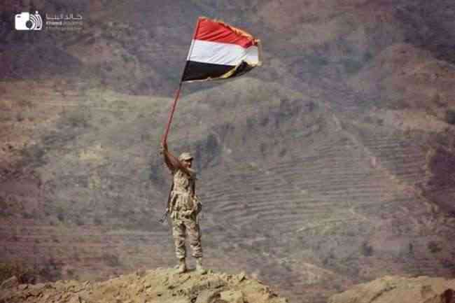 قوات الجيش تنتزع مواقع جديدة من قبضة مسلحي الحوثي في تعز