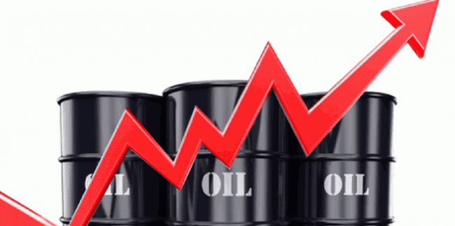 النفط يصعد وسط توقعات  بتراجع مخزون الخام الأمريكي