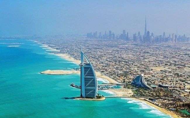 نمو ناتج الإمارات الإجمالي 0.8% لـ 1422 مليار درهم