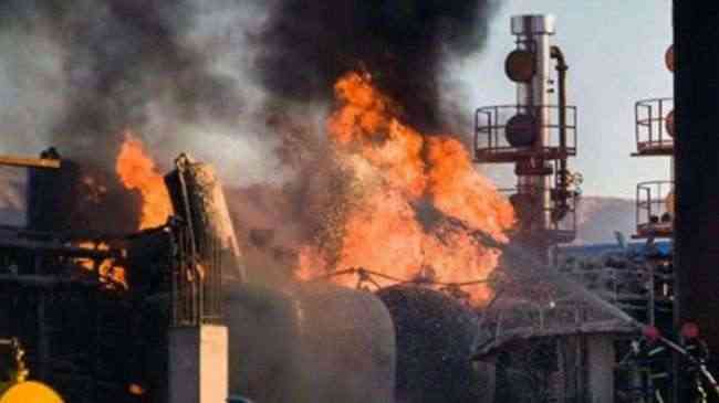 اندلاع حريق هائل بمجمع للبتروكيماويات في إيران