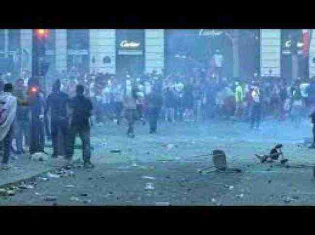 شاهد .. شغب عارم وإخلاء شوارع في باريس خلال احتفالات فوز فرنسا بكأس العالم