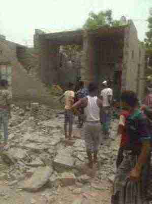 قصف حوثي عنيف على المناطق السكنية في التحيتا
