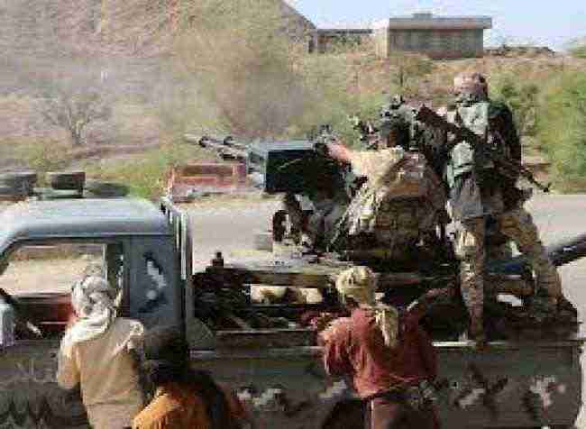 قوات الشرعية تستهدف تعزيزات الحوثيين غربي تعز