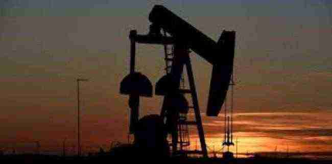 ارتفاع أسعار النفط بفعل  شح الأسواق الأمريكية