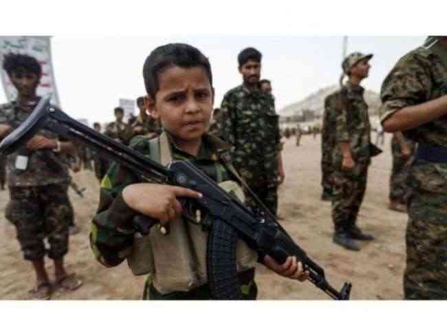 وكالة : مليشيا الحوثي تجنيد 10 الاف طفل يمني