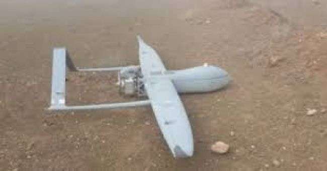 قوات الشرعية تسقط طائرة حوثية مسيرة في تعز