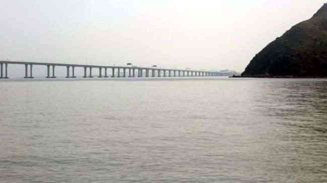 افتتاح أطول جسر بحري في العالم جنوبي الصين