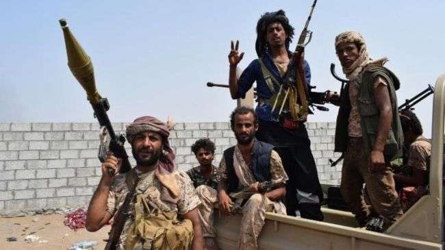 احتدام القتال في مدينة الحديدة والحوثيون يقاتلون بـ"النفس الأخير"