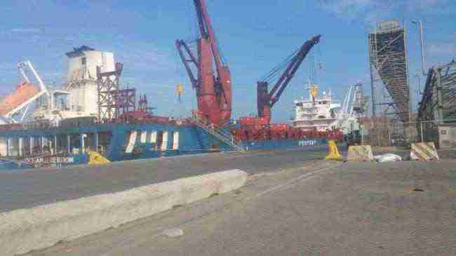 امزبه : سلطة ميناء عدن على استعداد لتقديم التسهيلات وتسخير إمكانيات الميناء لمساعدة برنامج الغذاء العالمي