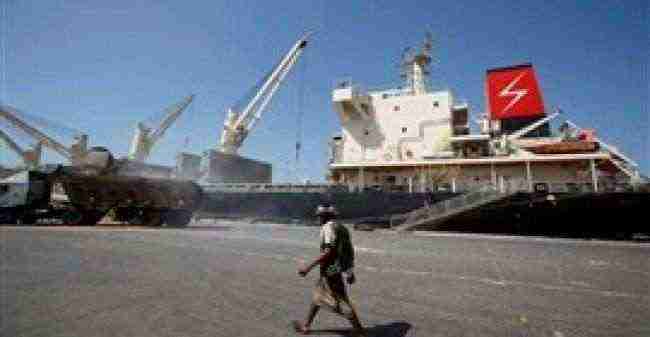 التحالف: إصدار 19 تصريحًا لسفن متجهة للموانئ اليمنية