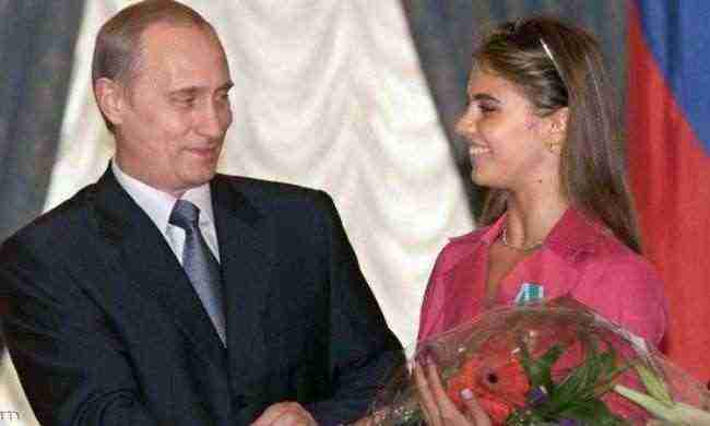 بوتن يعزم الزواج مجددا .. من هي الحسناء التي فتن بها رئيس روسيا؟