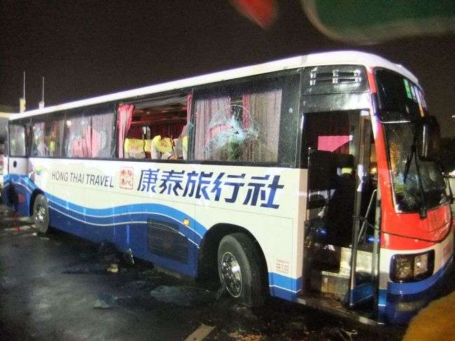 صيني يختطف حافلة ويقتل 8 أشخاص دهساً