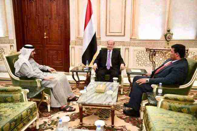 الرئيس هادي يشيد بمواقف وتضحيات الأشقاء في دولة الامارات