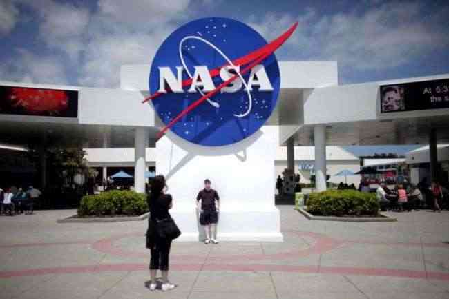 ناسا توافق على قيام سبيس إكس برحلة تجريبية إلى محطة الفضاء الدولية
