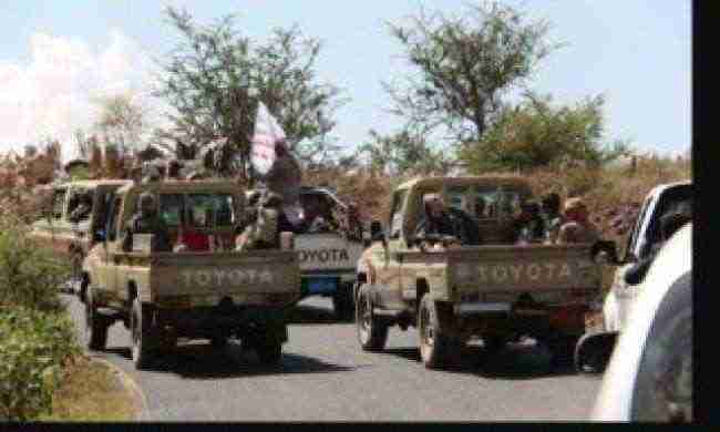 الحوثي يدفع بتعزيزات الى خطوط النار في الحديدة