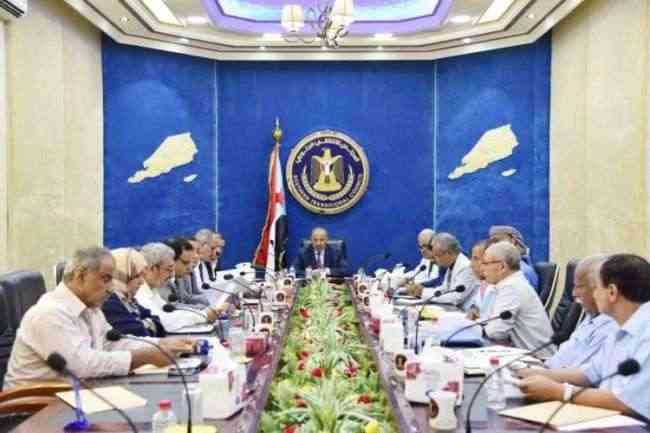إجتماع للإنتقالي برئاسة الزبيدي يصدر عدداً من القرارات الهامة