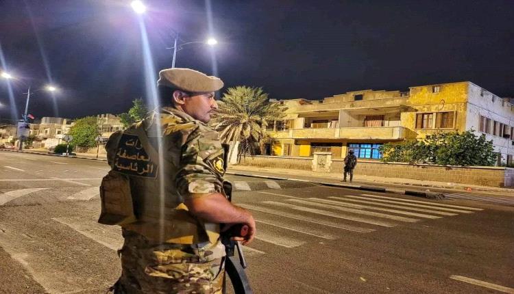 القوات الرئاسية تنفذ انتشار أمني واسع في شوارع عدن وترفع الجاهزية القصوى