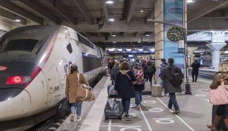 تضرر 800 ألف مسافر في هجوم على السكك الحديدية في فرنسا قبل افتتاح الأولمبياد