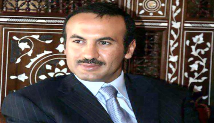 الحكومة تبدأ ترتيب رفع العقوبات على الرئيس صالح ونجله أحمد مع بداية النهاية