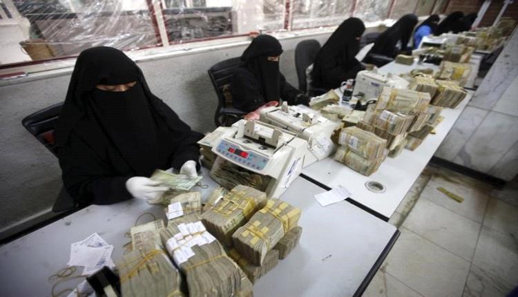 الدولار يقترب من 1800..الريال اليمني يسجل أكبر إنهيار في تاريخه