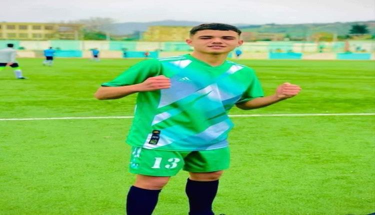 فاة لاعب جزائري بسكتة قلبية على أرض الملعب