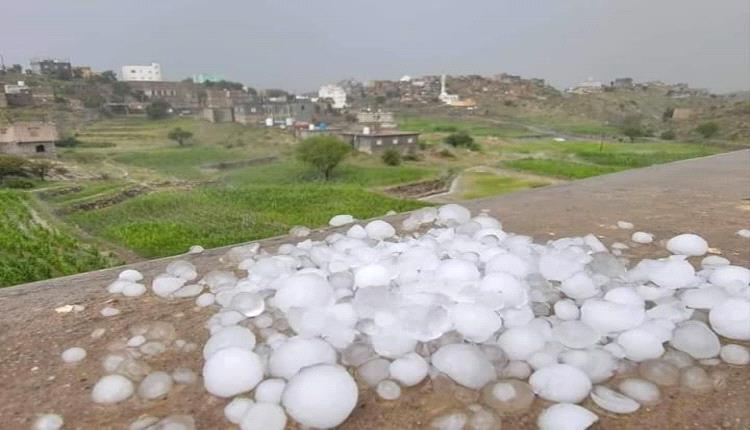 فلكي يمني يكشف المناطق الموعودة بأمطار غزيرة مصحوبة بعواصف وثلوج