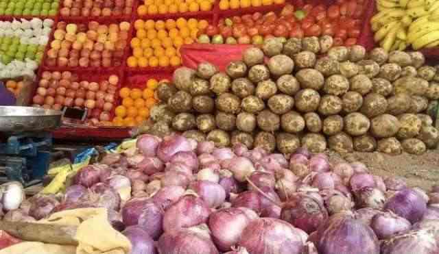 البطاطس 1000للكيلو.. شاهد اسعار الفواكه والخضروات