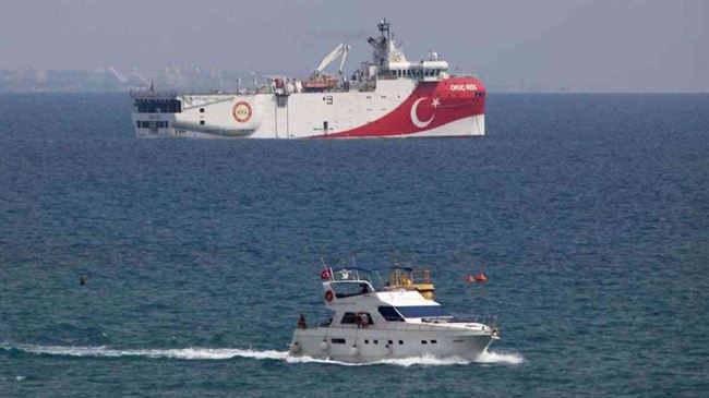 التوتر يشتعل مجددا بين تركيا واليونان.. وتلويح بالمحكمة الدولية