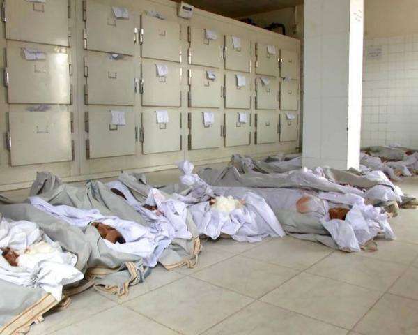 ثلاجات المستشفيات تكتظ بالجثث والحوثي يطلق حملة تجنيد إجبارية بصنعاء
