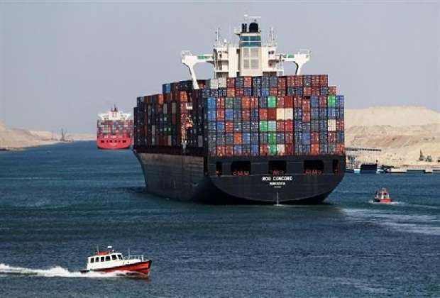 المنطقة الاقتصادية لقناة السويس تعلن عن "خدمات تموين السفن"