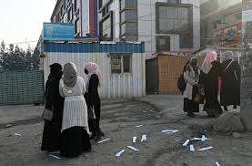 طالبان تحرم الفتيات من خوض امتحان القبول بالجامعات
