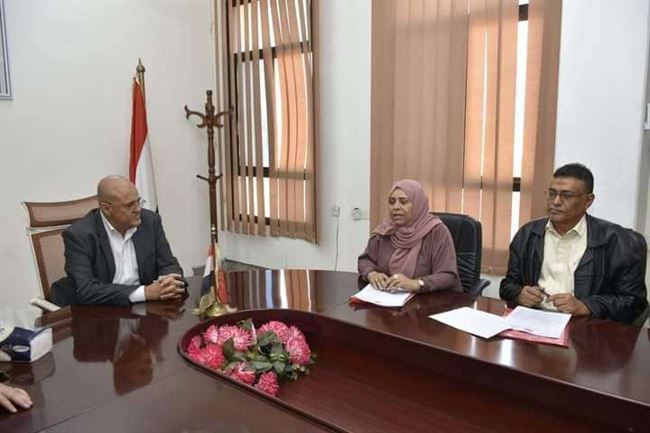 المشهري تنشر غسيل صندوق تعز الأسود أمام المحافظ