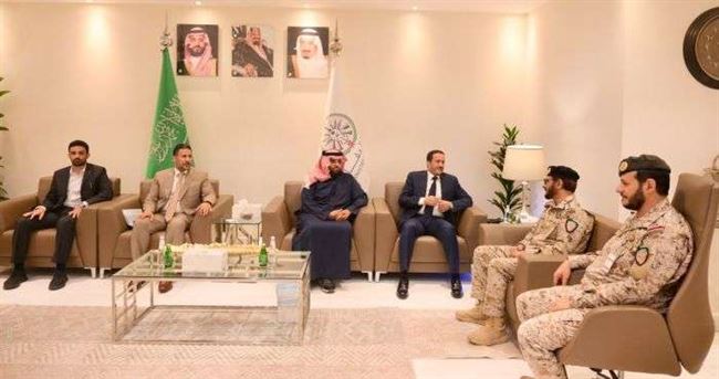 الرئاسي يلتقي قائد التحالف العربي في السعودية