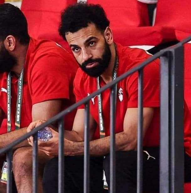 ليفربول يحاول نزع فتيل الخلاف مع منتخب مصر بشأن عودة صلاح