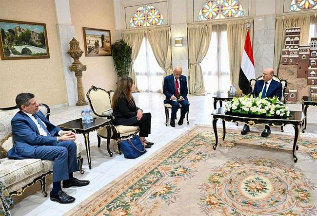 "الرئاسي" يدعو موظفي الوكالات إلى الانتقال صوب عدن