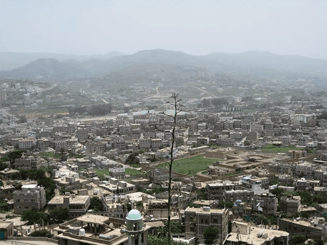 سقوط ضحايا مدنيين وسط انفلات أمني كبير في إب