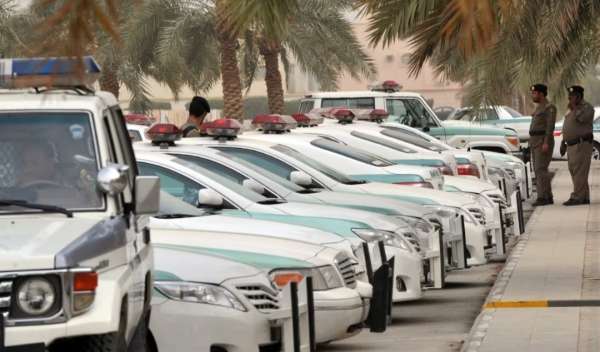 السعودية تضبط يمنيين بتهمة السطو على مستودعات شركة تجارية
