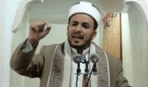 بقيمة 37 مليون دولار.. صفقات فساد يقودها حوثي من بيت المتوكل عبر وزارة الصحة